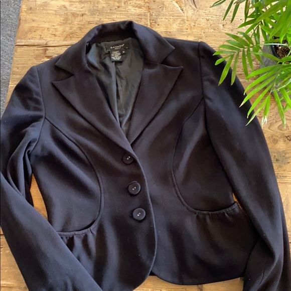 Sandro Jackets & Blazers - SANDRO BLACK BLAZER WITH PINTUCK POCKETS SZ SMALL